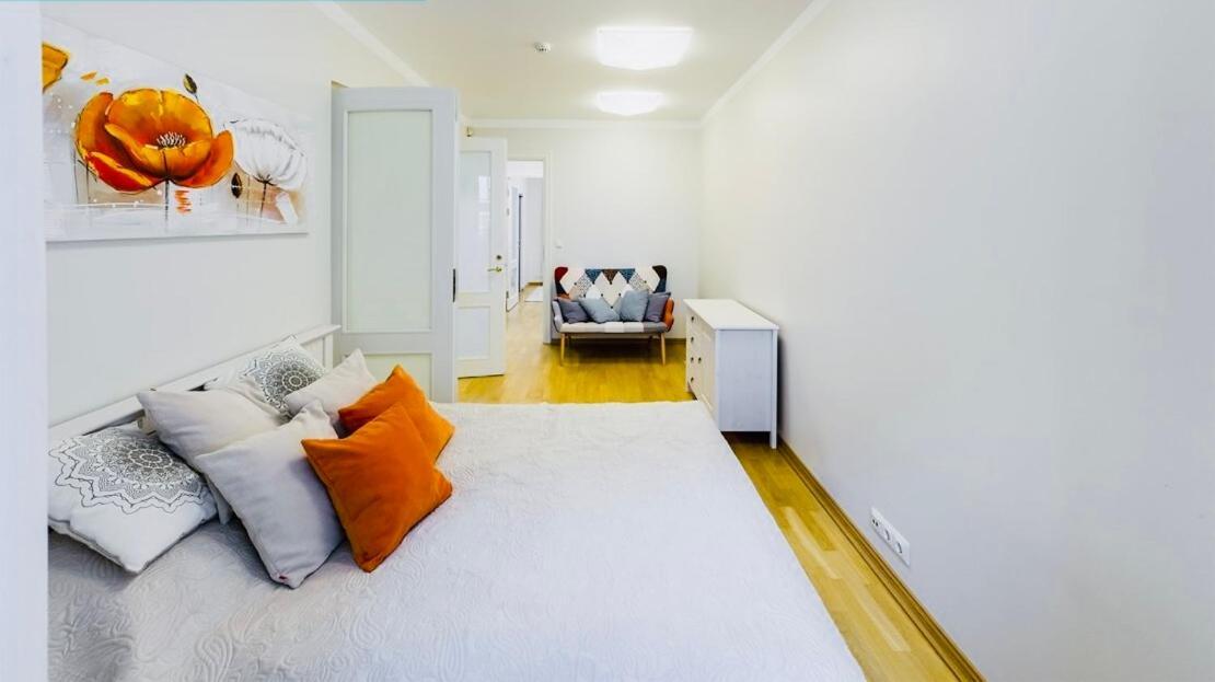 Tallinnhousing Knights And Nobility -3 Bdr Home Ngoại thất bức ảnh