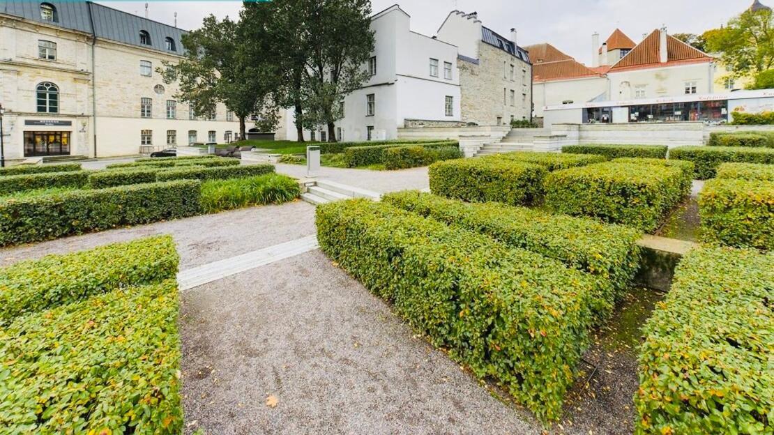 Tallinnhousing Knights And Nobility -3 Bdr Home Ngoại thất bức ảnh