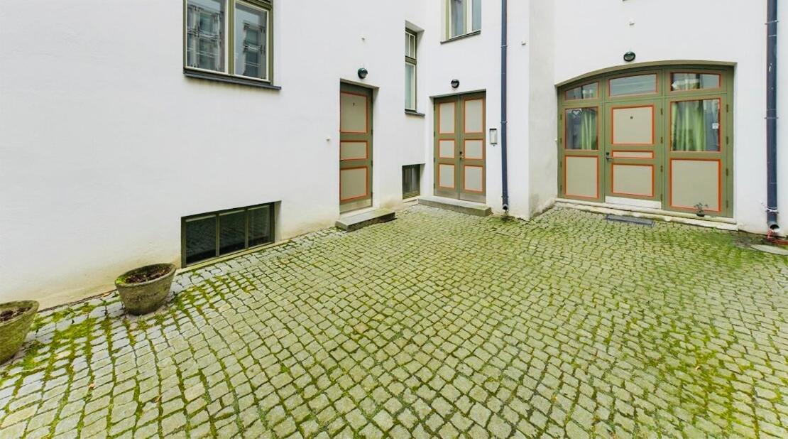 Tallinnhousing Knights And Nobility -3 Bdr Home Ngoại thất bức ảnh