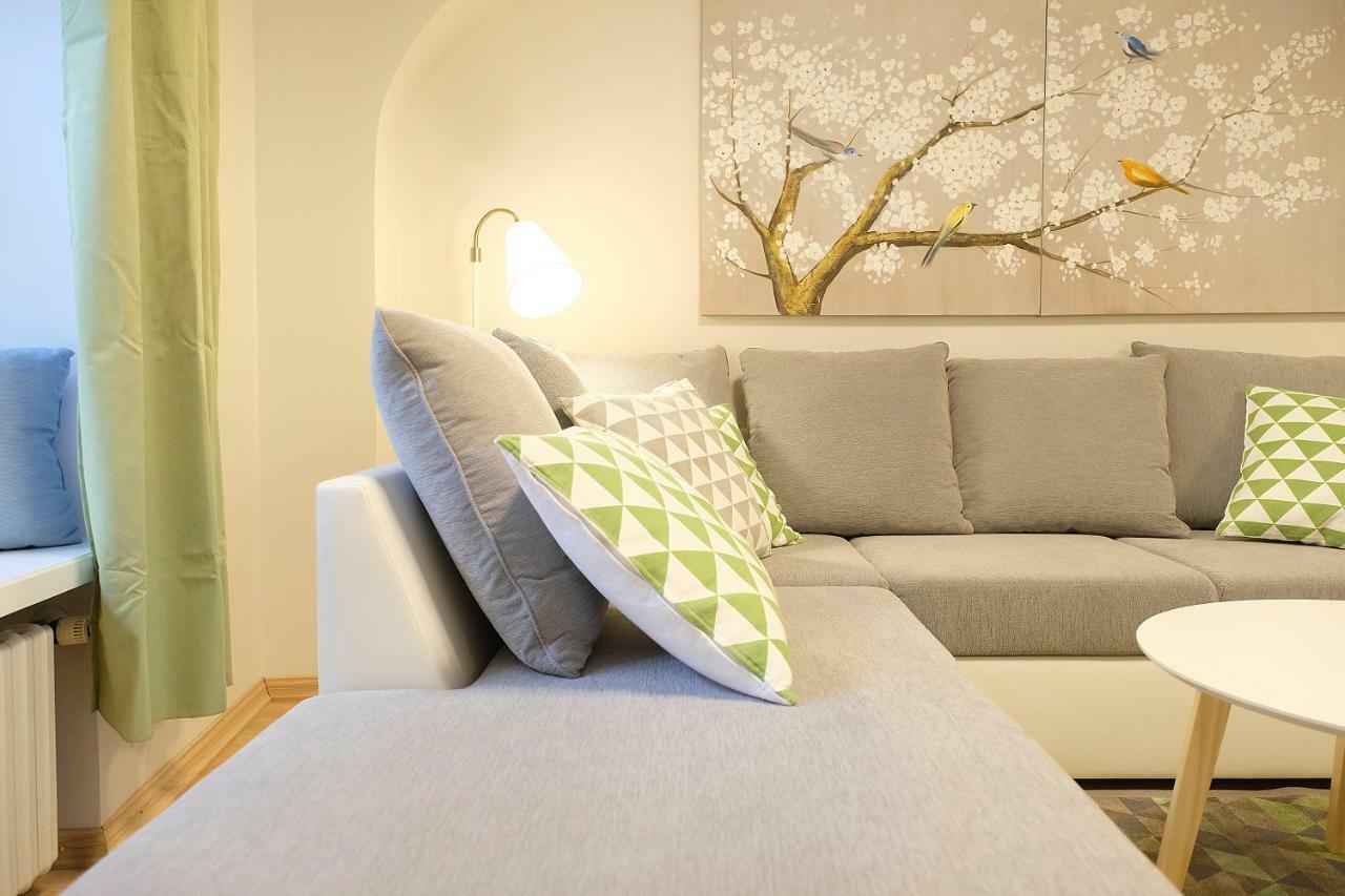 Tallinnhousing Knights And Nobility -3 Bdr Home Ngoại thất bức ảnh
